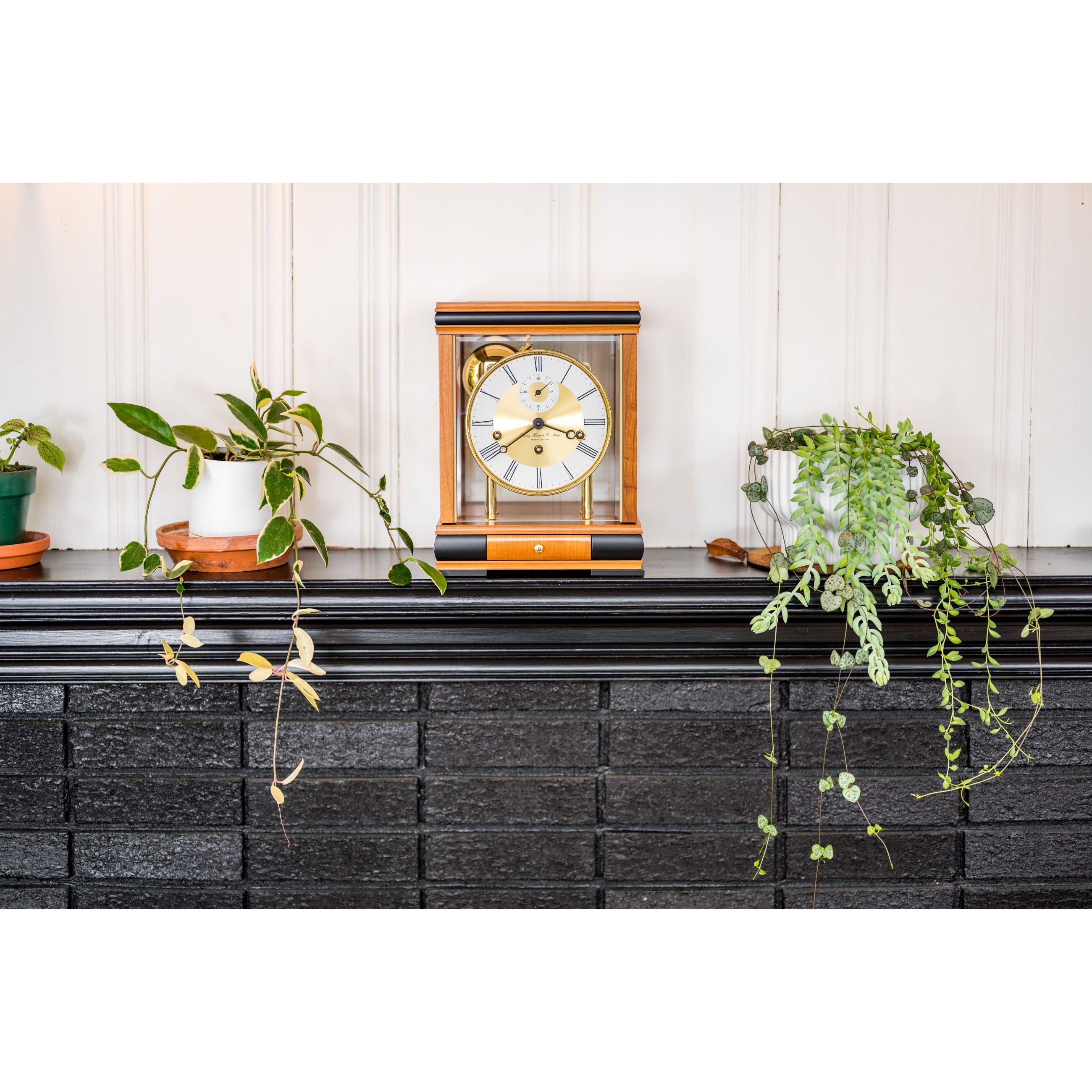 Buy Hermle Table Clock 22998-160352 at a good price – Standuhren