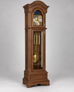 Astra Design 210-10N Standuhr „Schlosspalais“ aus massiven Nussbaum - wahlweise auch in Eiche oder Kirsche