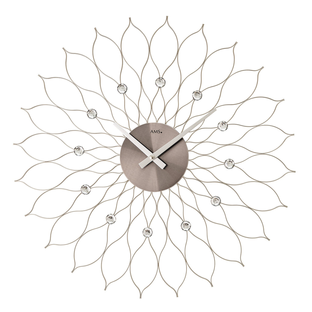 AMS W9608 Wanduhr mit Metallgehäuse in Blüten-Optik Silber