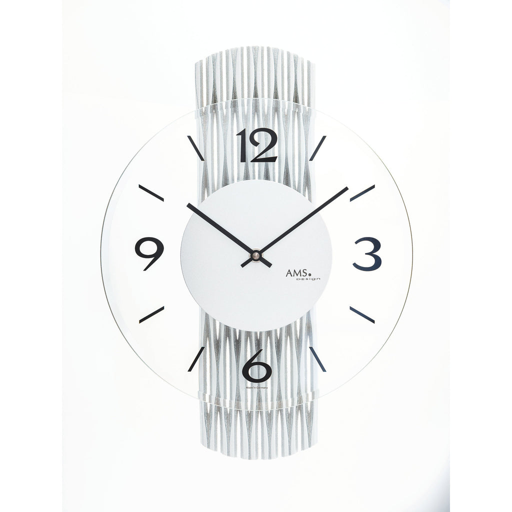 AMS W9694 Wanduhr mit feingefräster Rückwand in Silberoptik