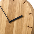 Natuhr W8002 Solide Quarzwanduhr aus Massivholz Eiche